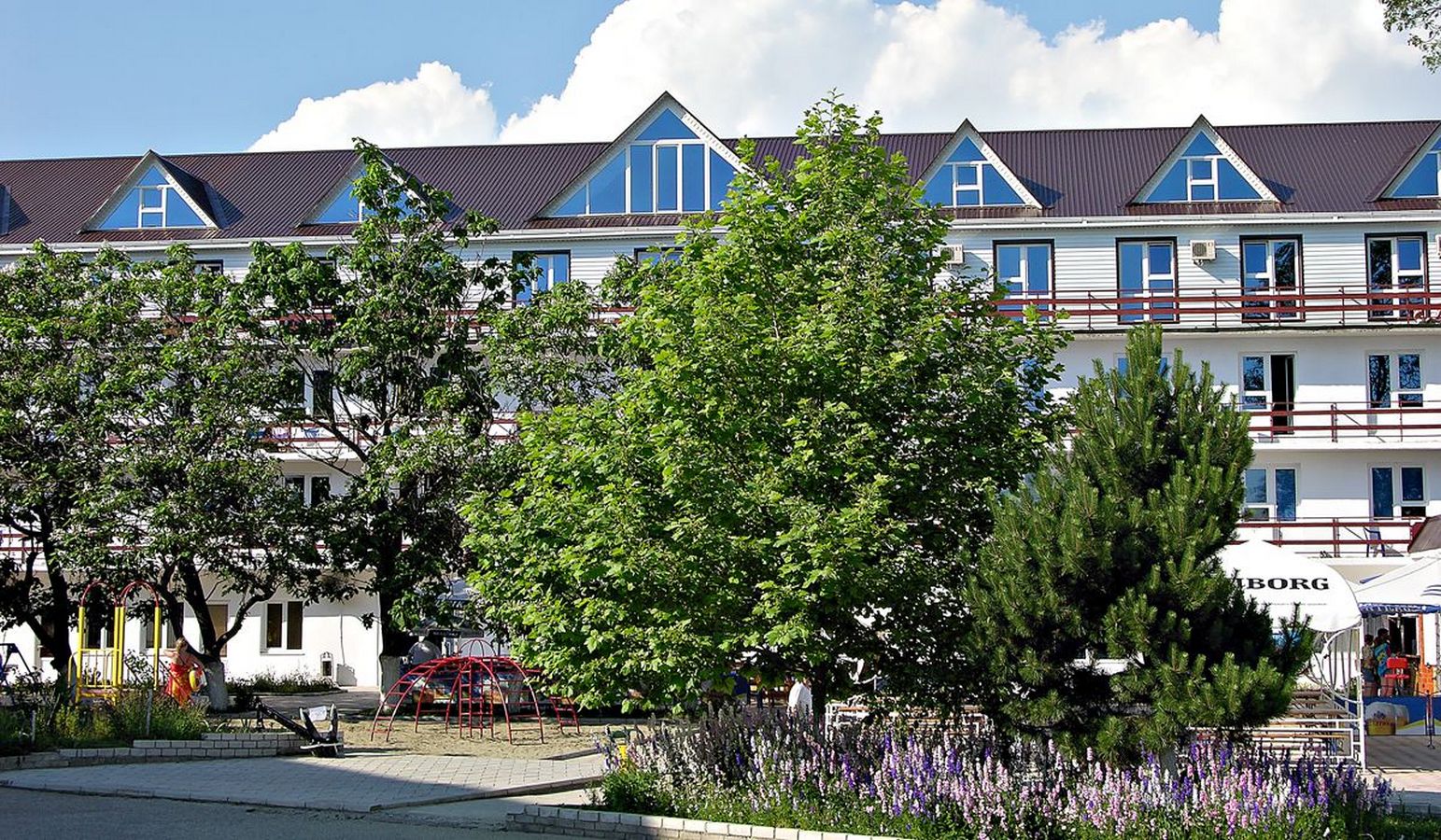 hotel 5107 83450bdd10e0d27ffa27efe6d6235e98