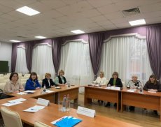 Круглый  стол Управления образования и профсоюзных организаций